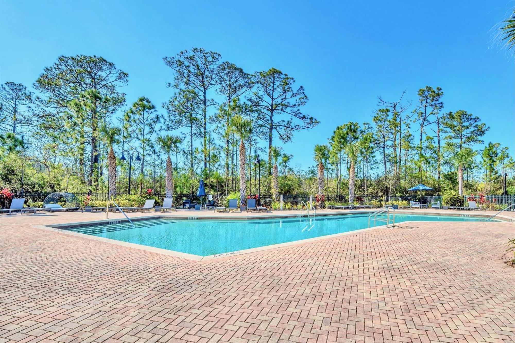 Cozy 2Br Condo - Private Balcony - Near Disney Орландо Экстерьер фото
