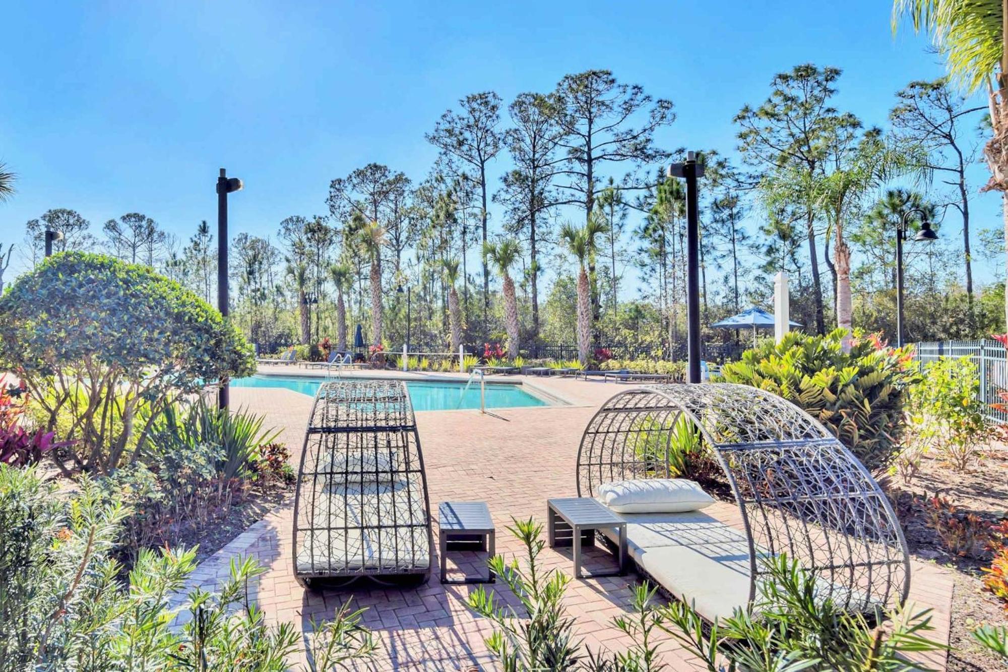 Cozy 2Br Condo - Private Balcony - Near Disney Орландо Экстерьер фото